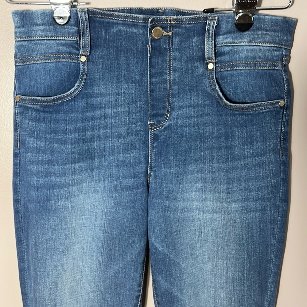 Liverpool Gia Glider Pull-On Jeans - Picture 3 of 9